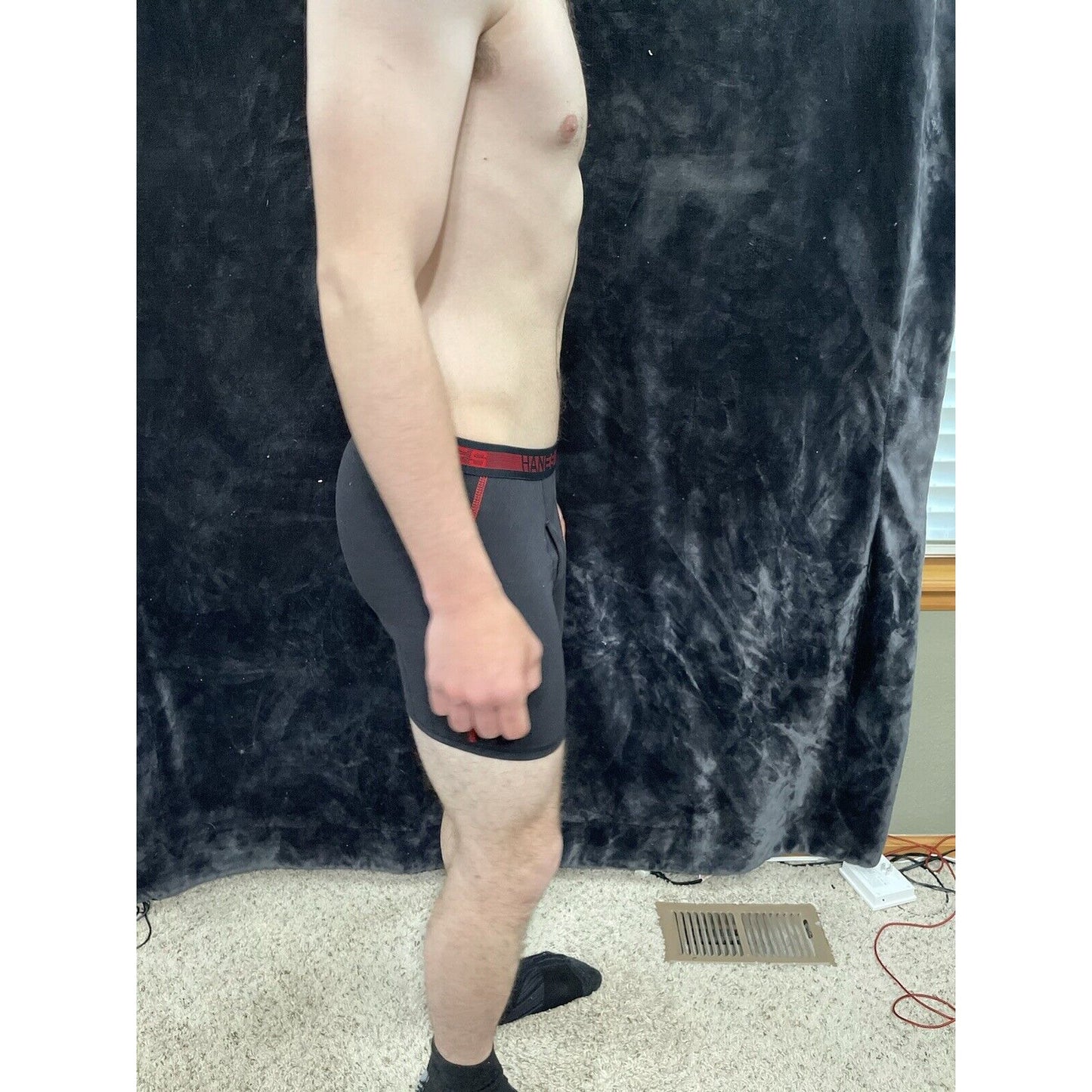 Men’s Black Hanes Small Boxer Briefs New
