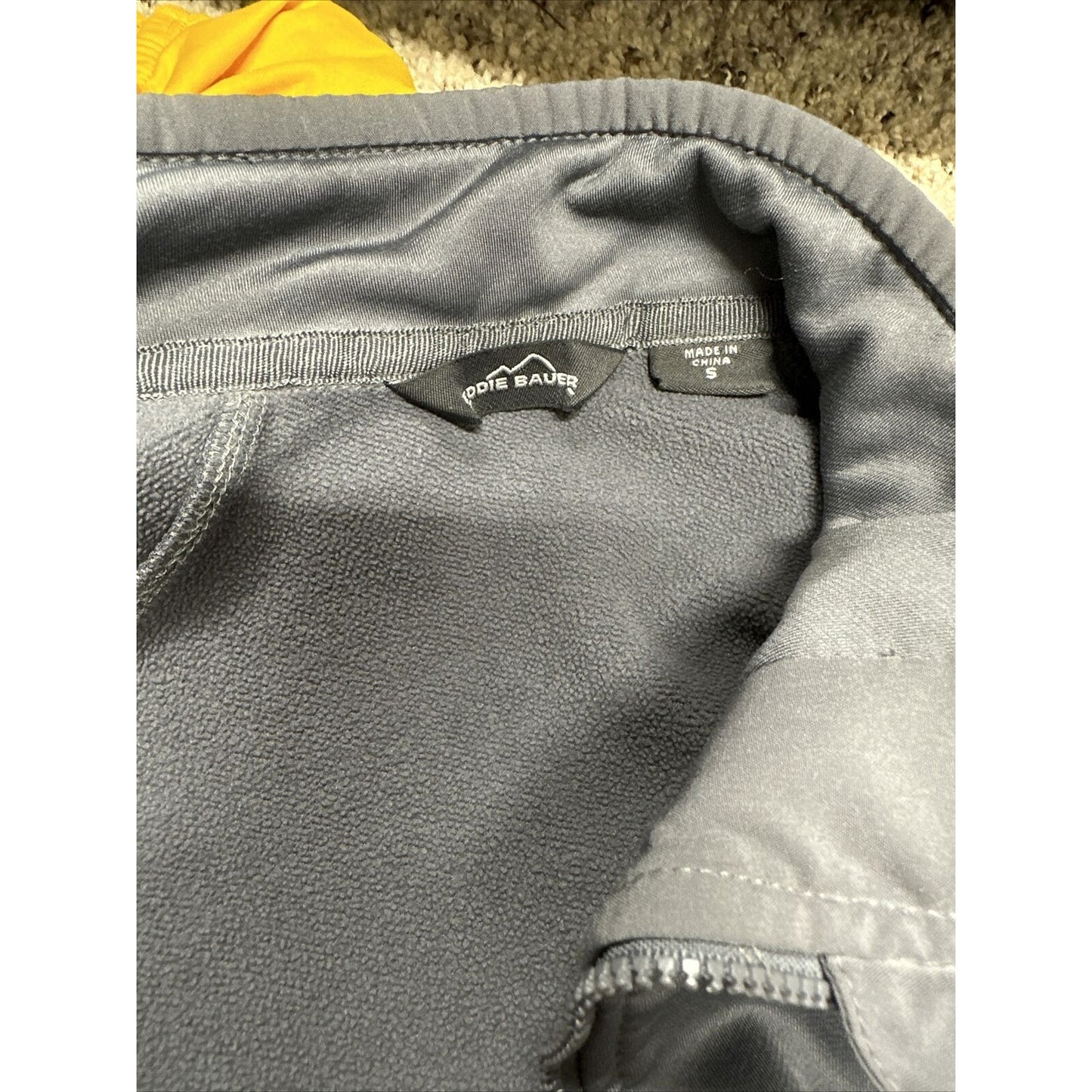 Men’s Gray Eddie Bauer Full Zip Jacket Size Small Dog And Cat Veterinarian