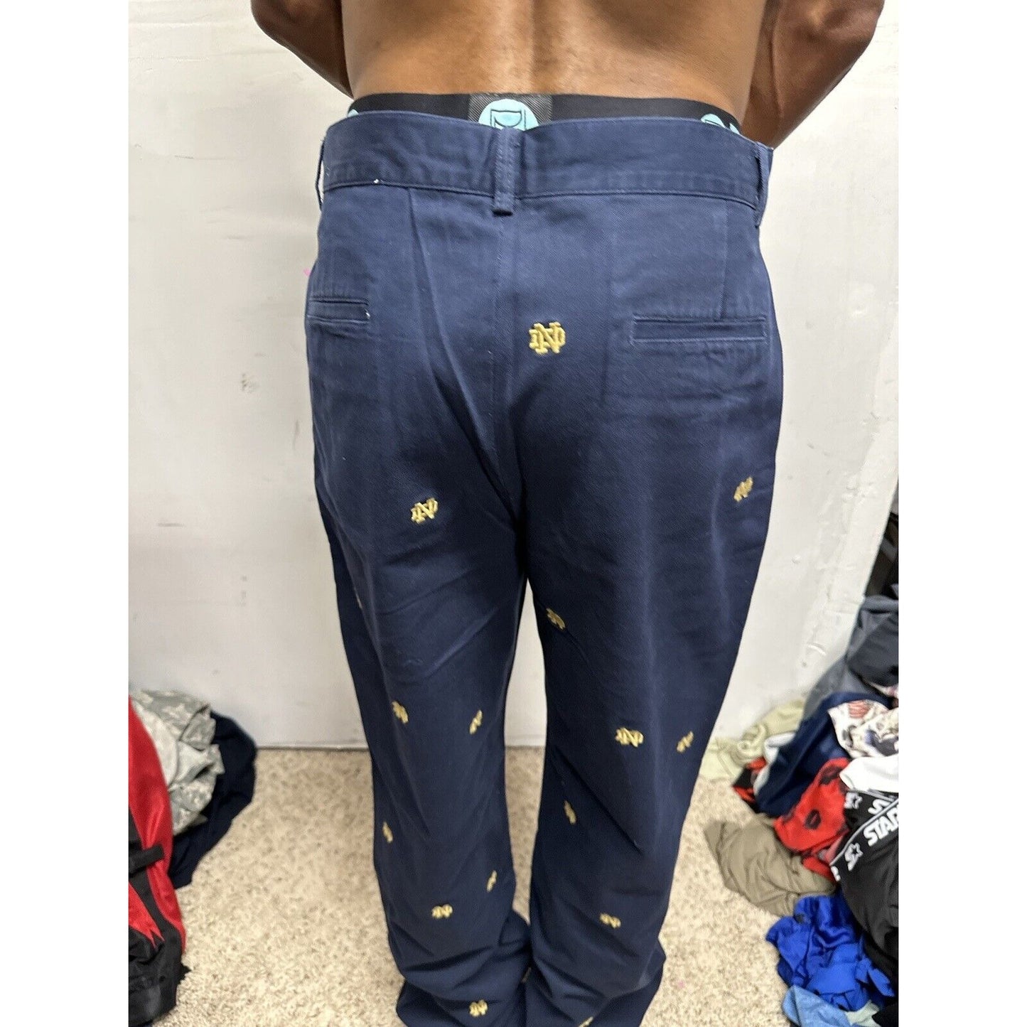 Men’s Notre Dame Size 32 Campus Chinos Pants Navy Blue