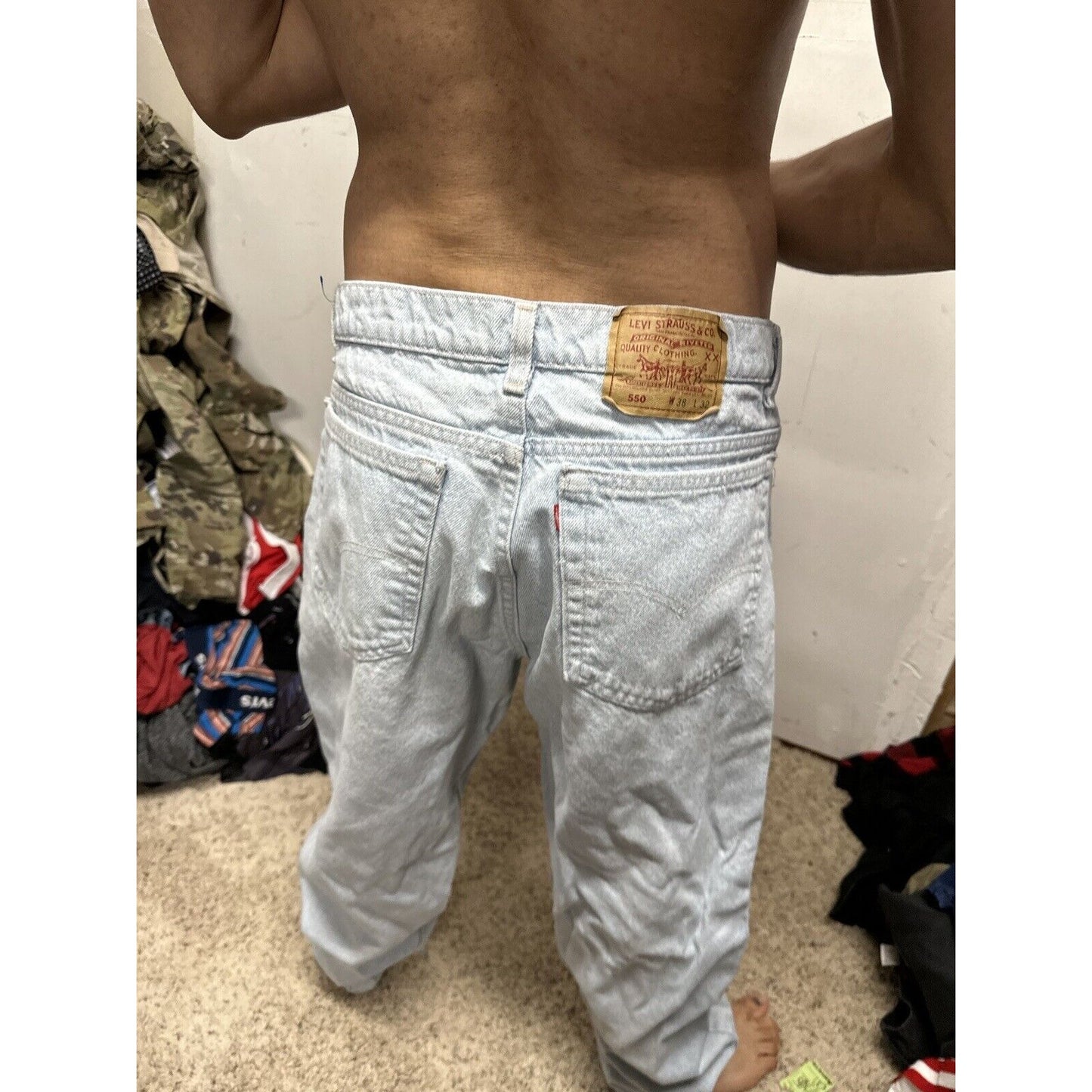 Men’s Light Blue Levi’s 550 38 X 32 Jeans