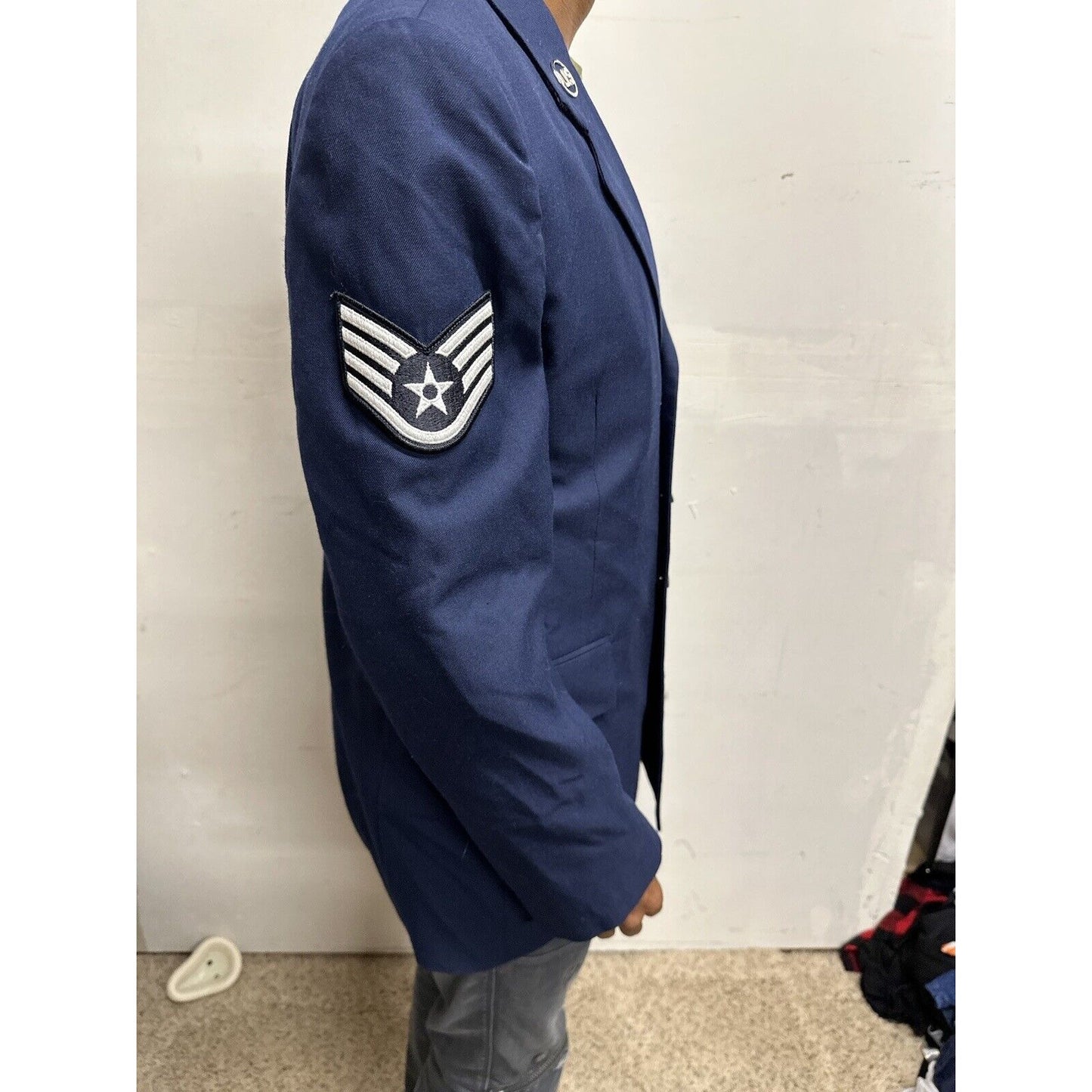 Men’s 40R Coat Uniform Air Force Blue Jacket Staff Sergeant Rank US Insignia