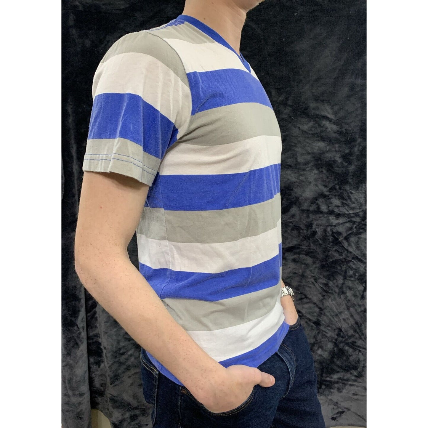 OP Ocean Pacific Gray, White, Blue Stripes Men’s Small V-neck T-shirt