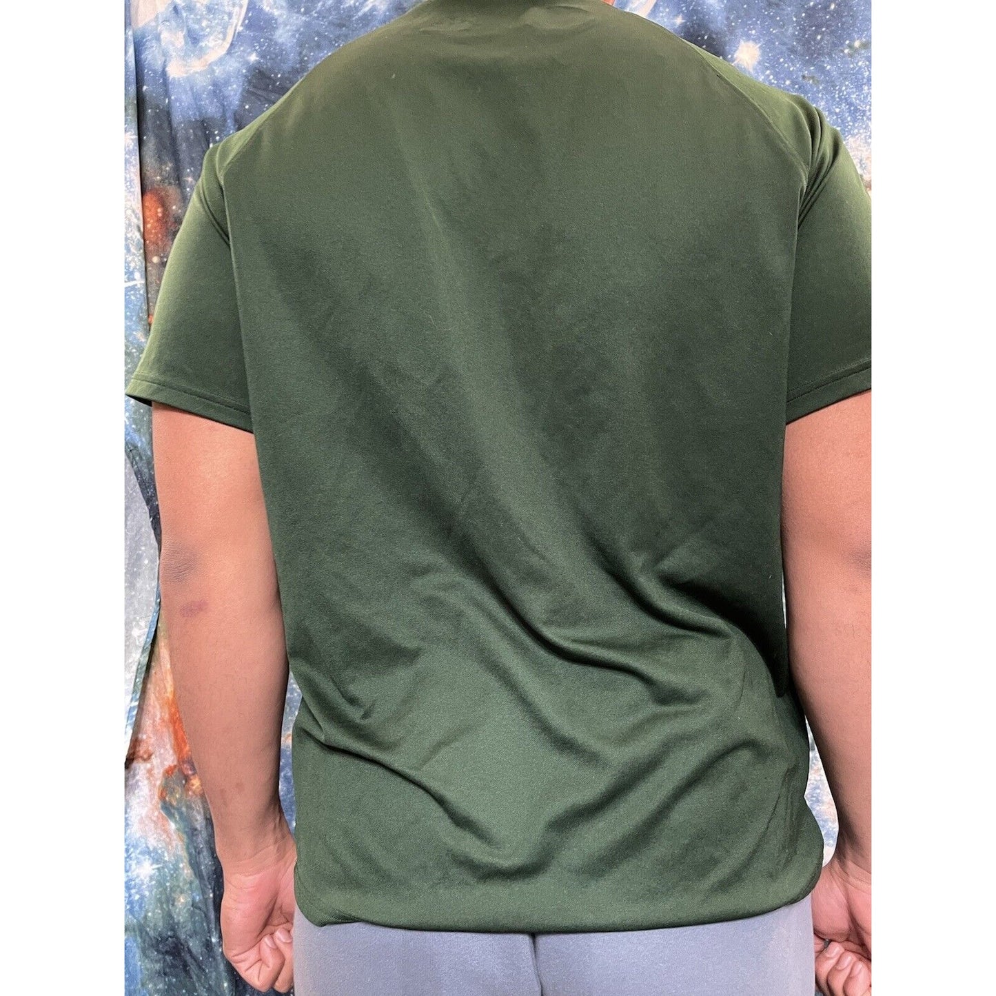 Under Armour Loose Fit Heat Gear Men LG S/S T-Shirt Green Performance Wear Logo