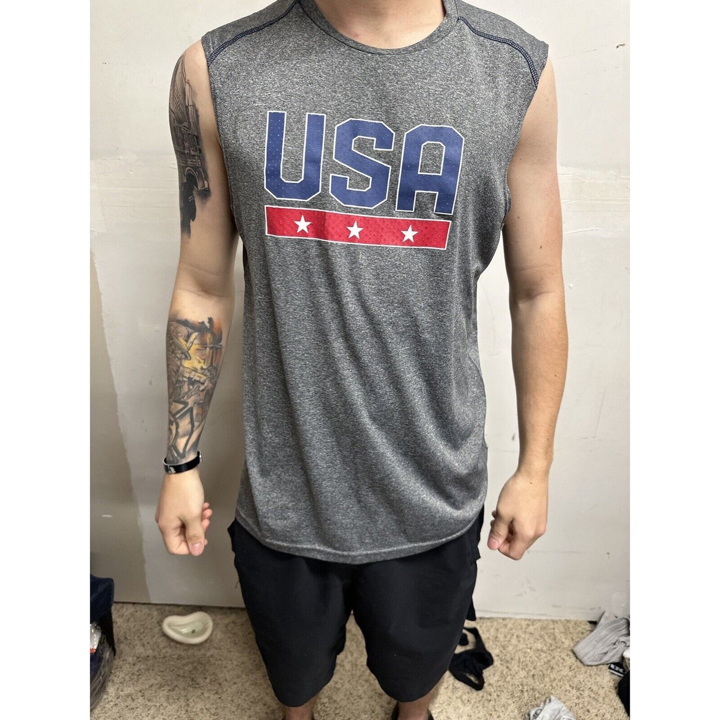 Men’s Gray Champion Medium USA Muscle Shirt Tank To