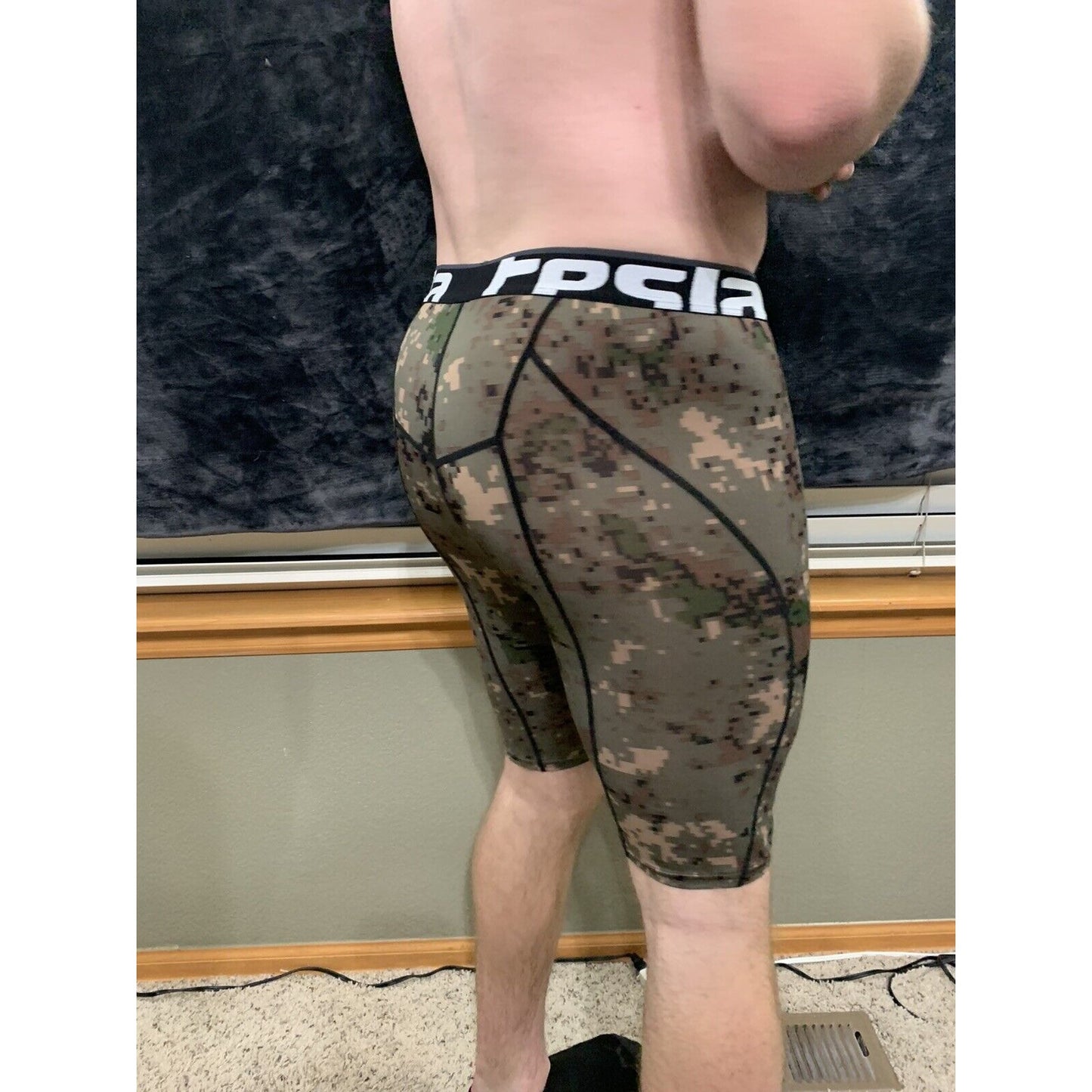 Men’s Tesla Camo XL Compression Shorts