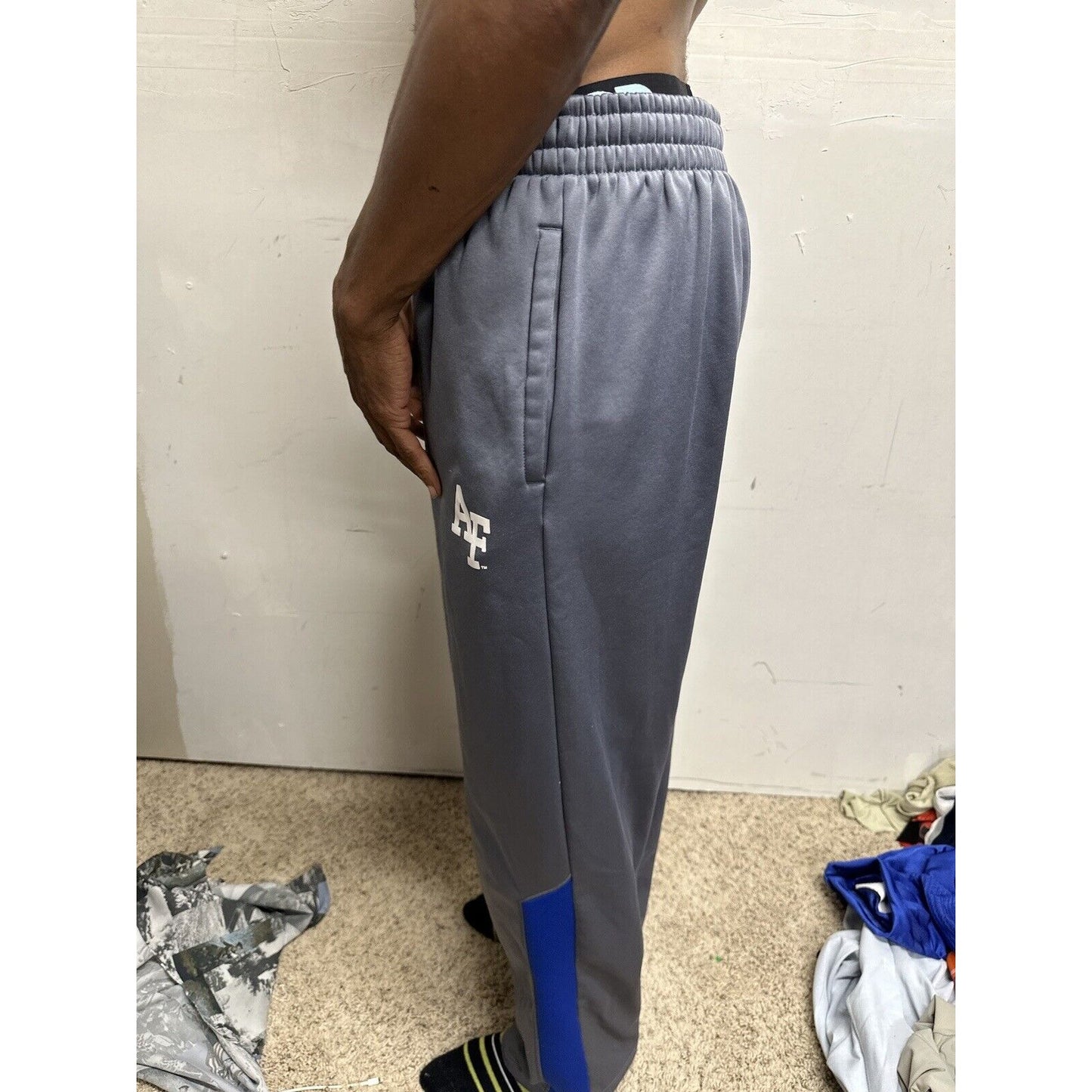 Men’s Gray Large Russell Polyester Sweat Pants With Pockets Air Force Falcons US