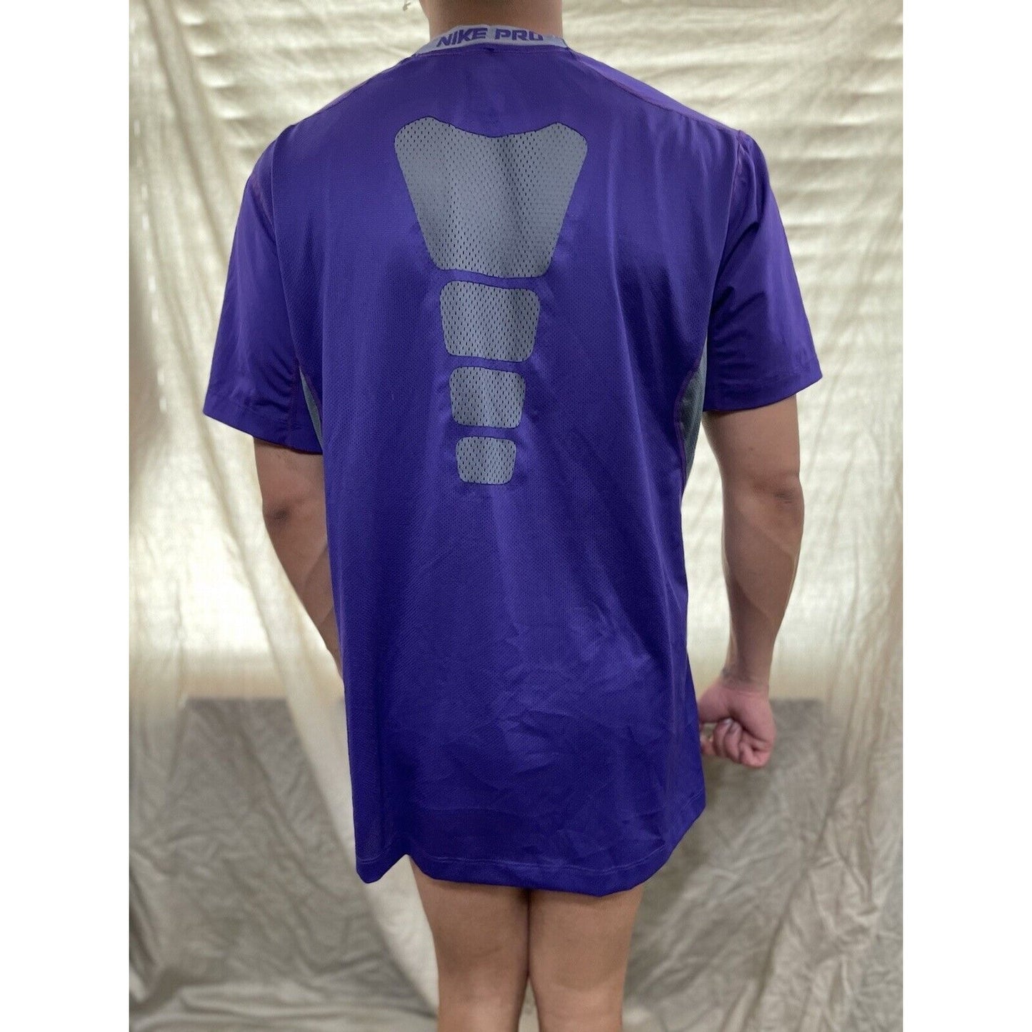 men's purple nike pro fitter athletic t-shirt XL