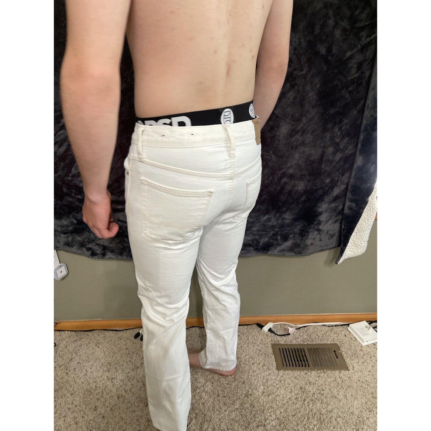 Men’s American Eagle Straight White Jeans 29x30