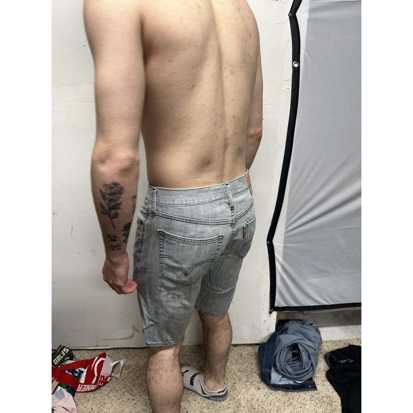 Men’s Gray Slim Straight Levi’s 514 Denim Shorts Size 32