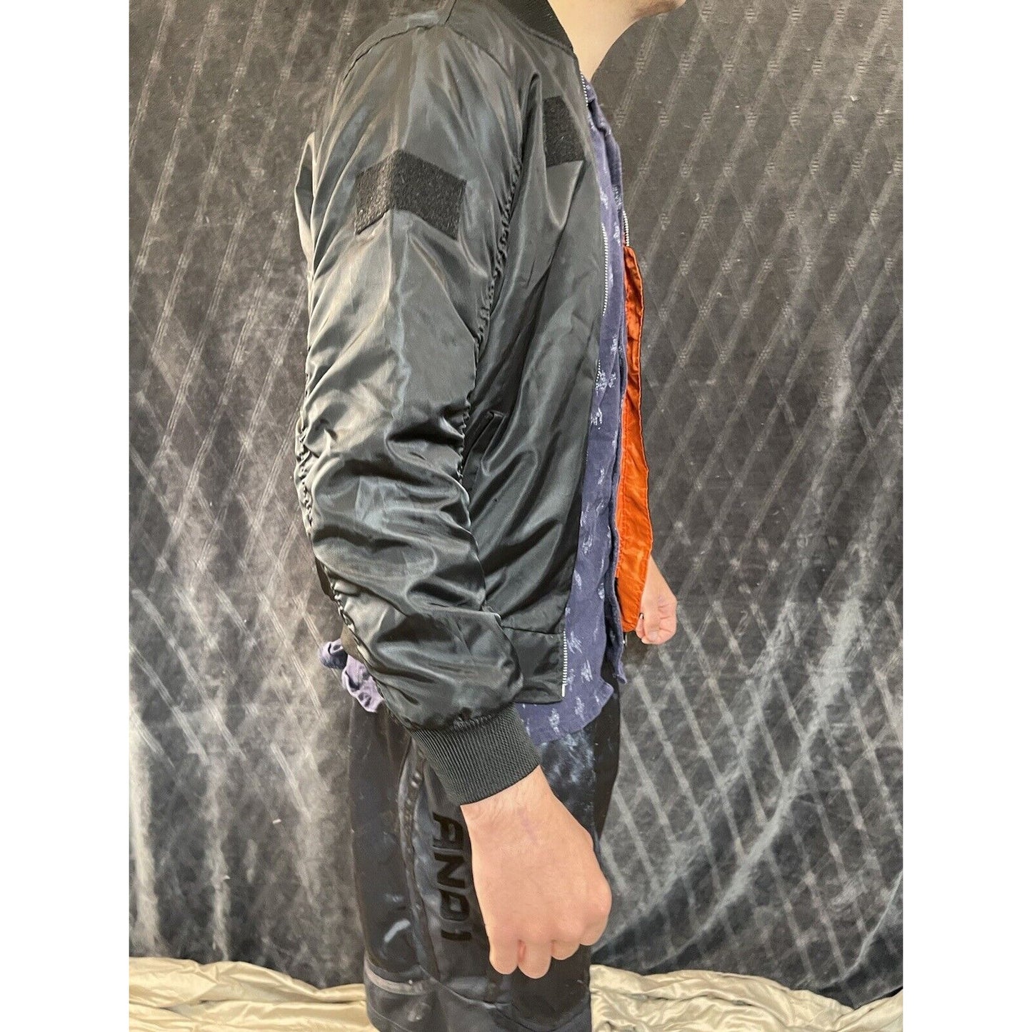 men’s black indonesia air force Cadet flight jacket fits like a small