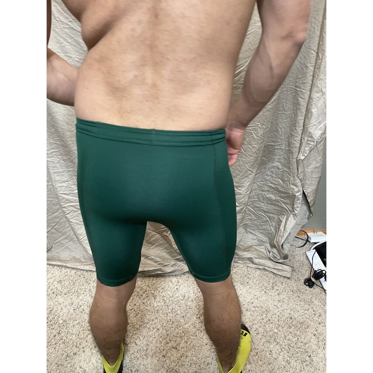 Men's brooks nylon spandex Green XS extra small compression shorts