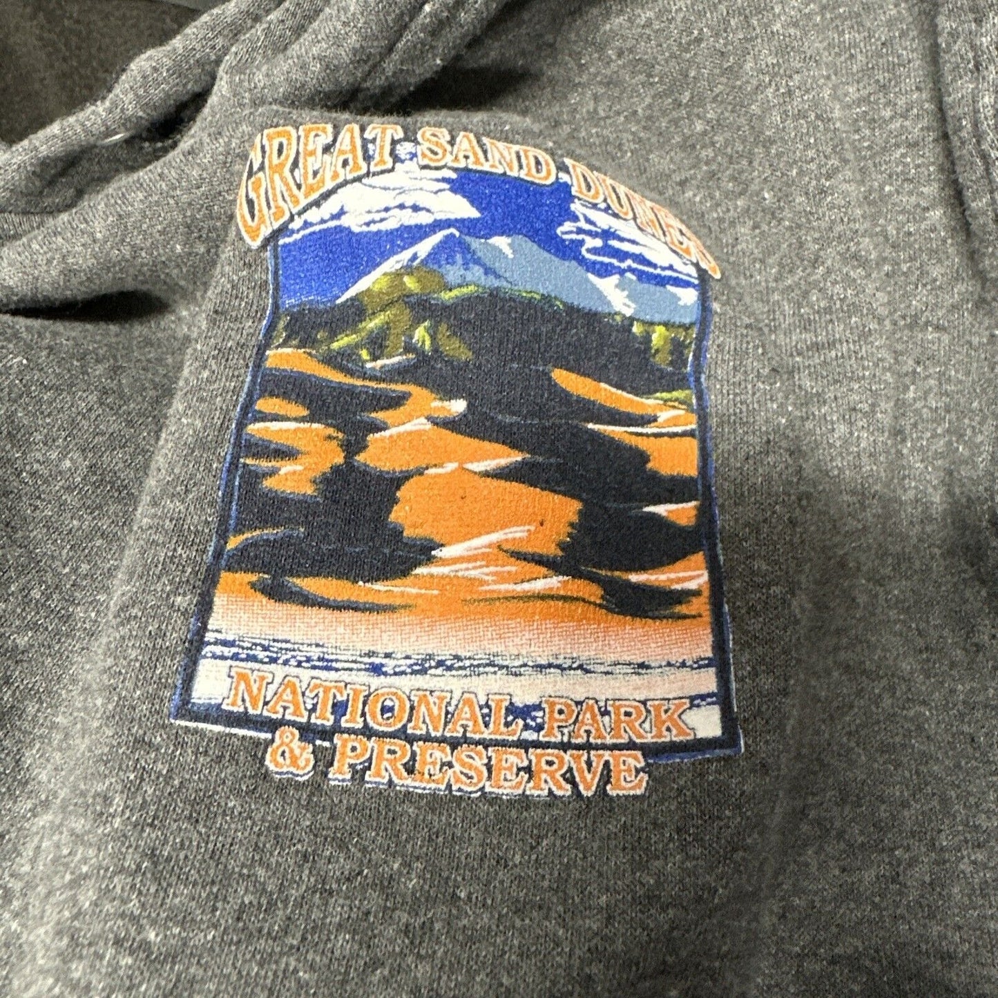 Men’s Gray XL Hoodie Pullover Lone Rock Great Sand Dunes National Park Colorado