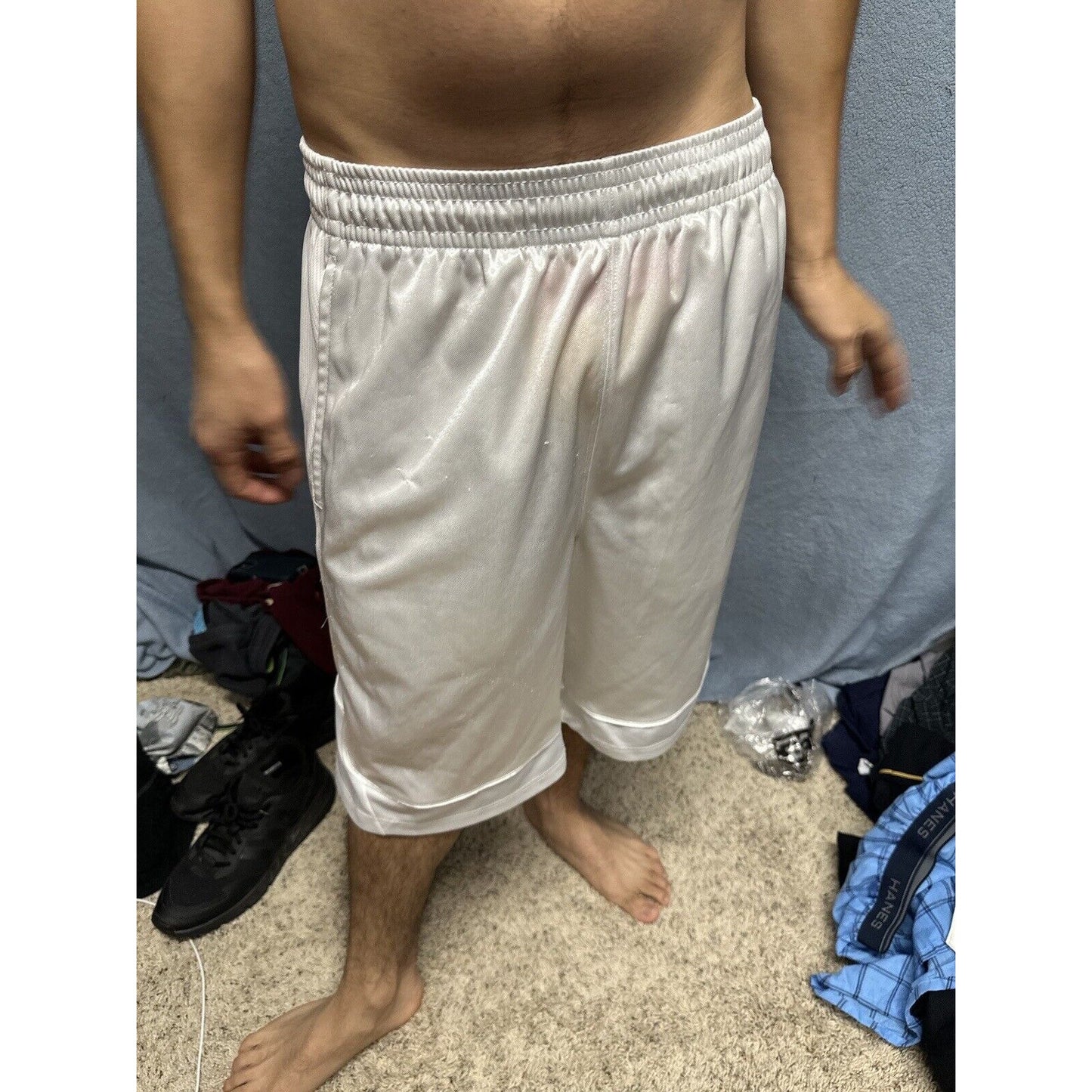 Men’s White AND1 Medium Athletic Shorts With Pockets