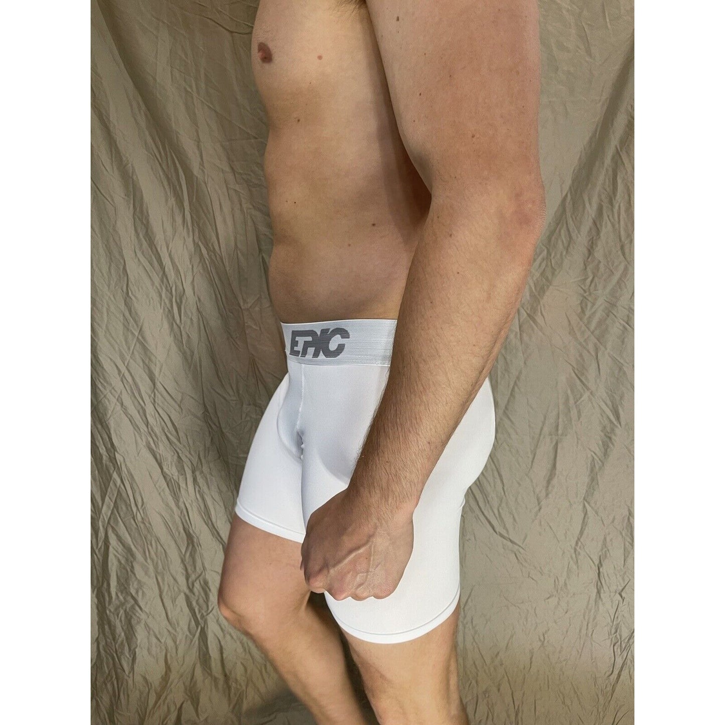 men's epic stretch white epicool compression shorts Large
