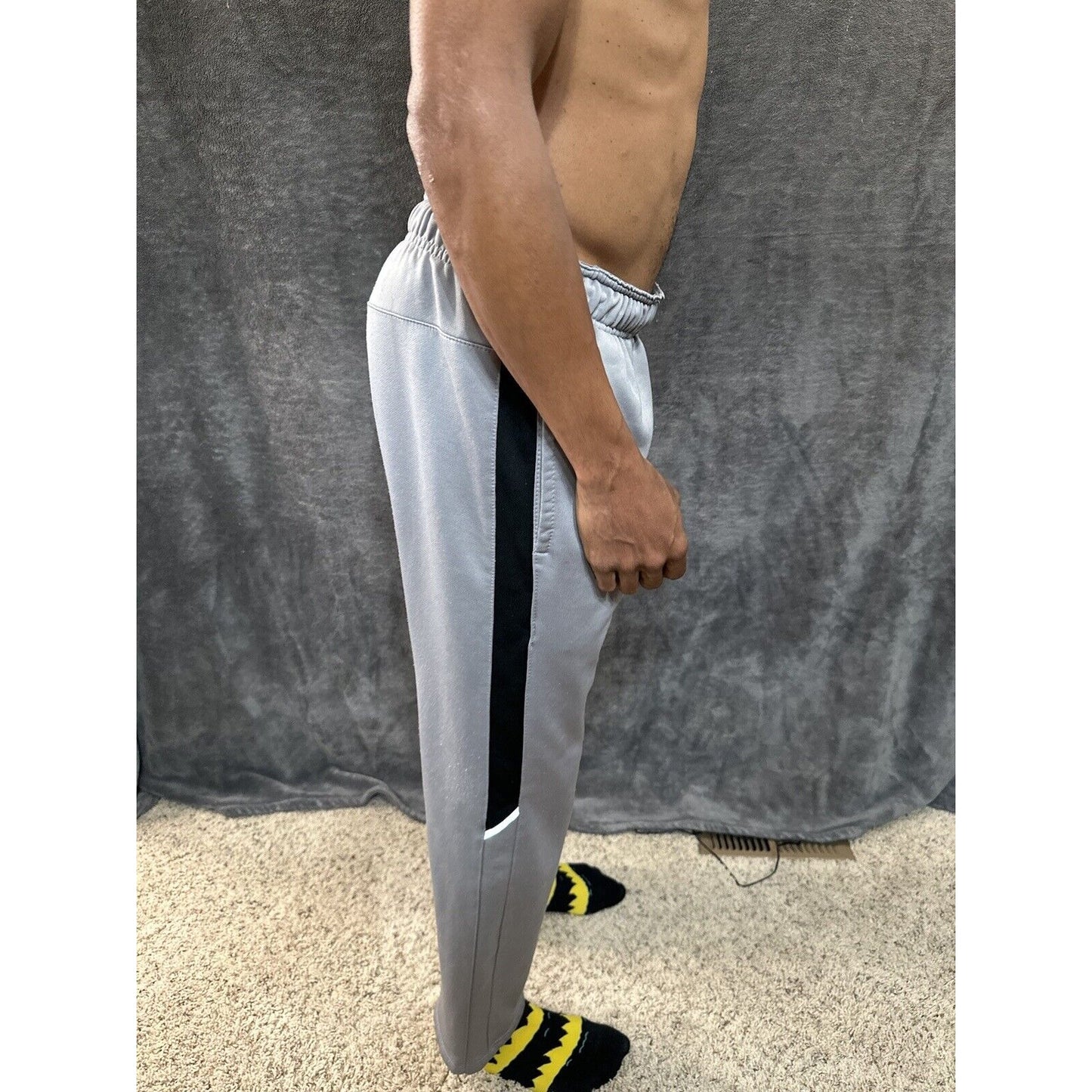 Men’s Gray Everlast Medium Sweatpants With Pockets