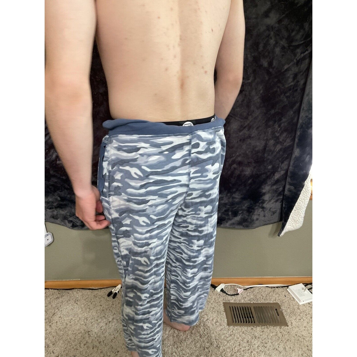 Men’s Joe Boxer Blue Camo Medium Lounge Pants