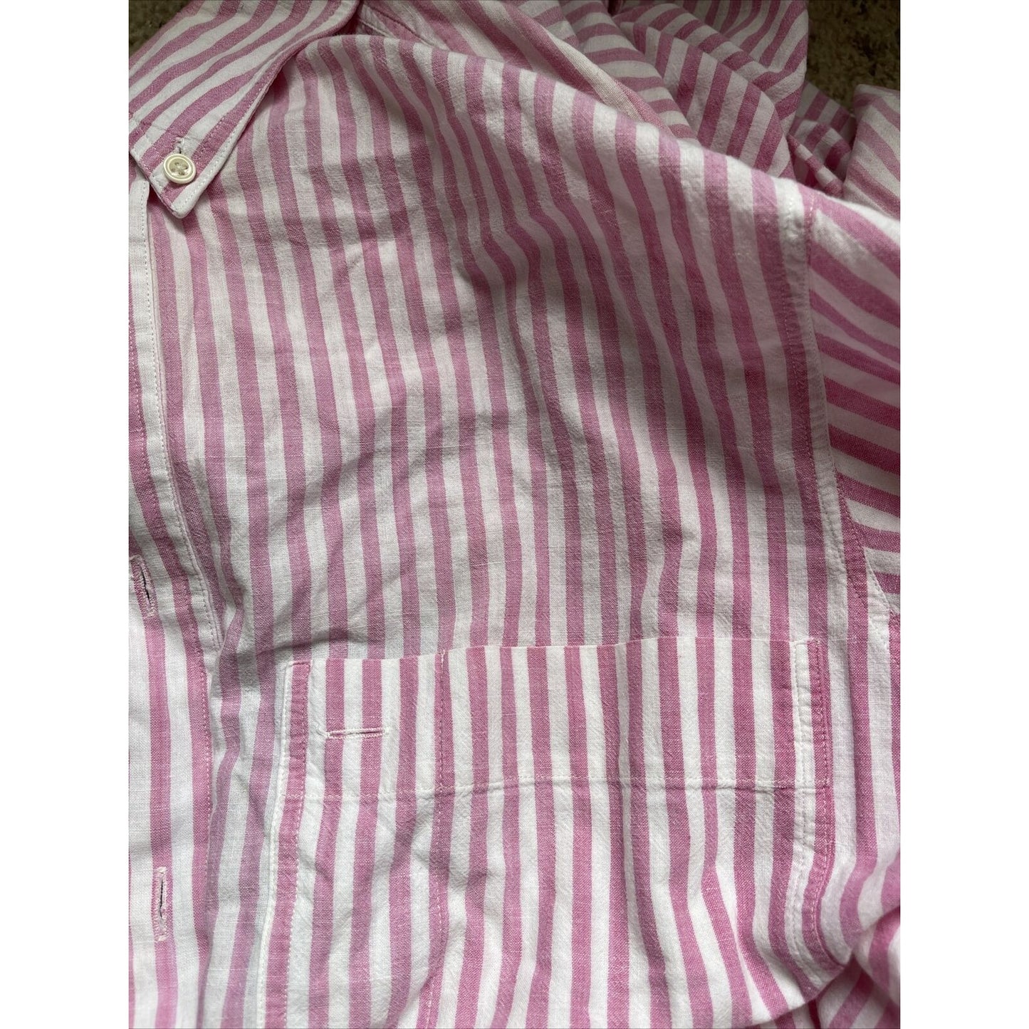 Men’s Resilio sport short sleeve pink striped medium button up shirt