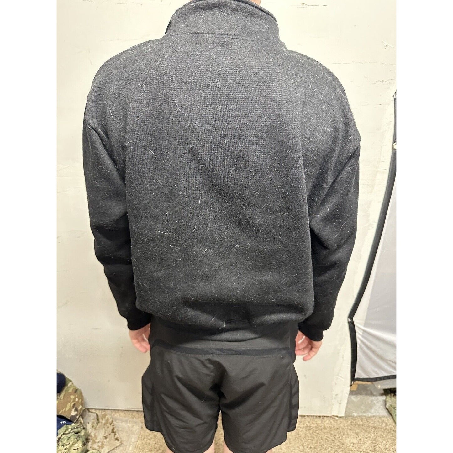 Men’s Black Medium Us Army 1/4 Zip Poly Cotton Pullover Sweater