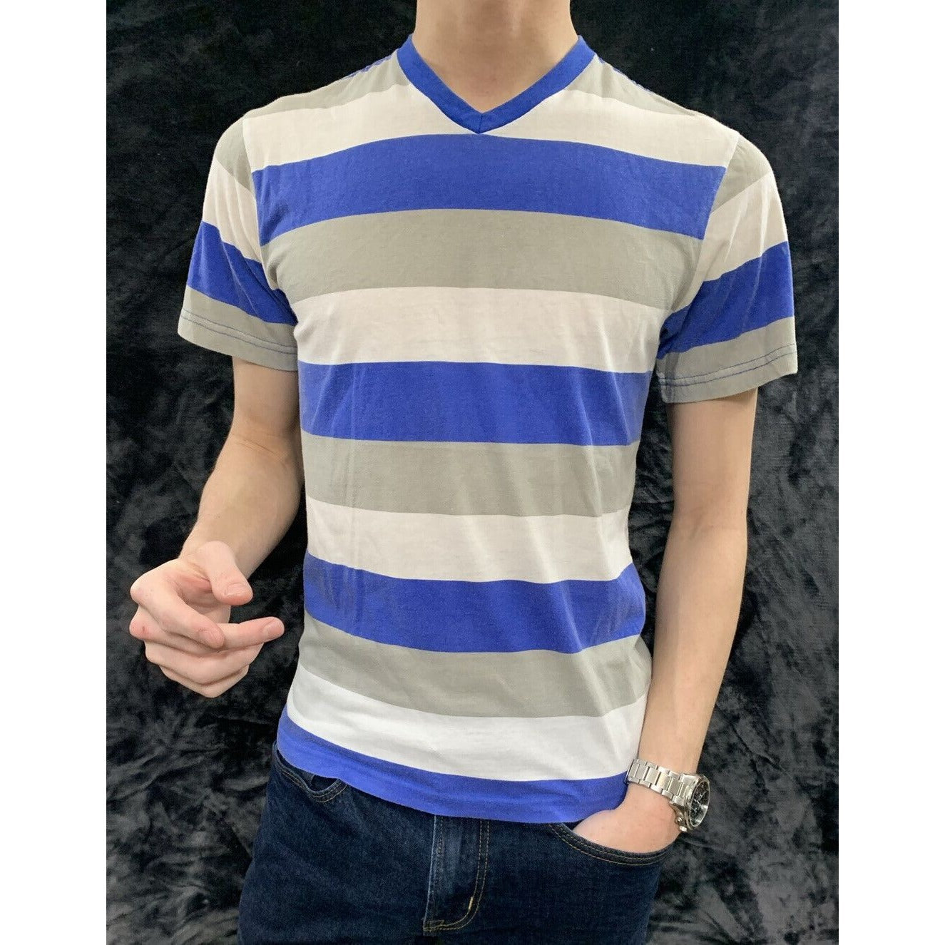 OP Ocean Pacific Gray, White, Blue Stripes Men’s Small V-neck T-shirt