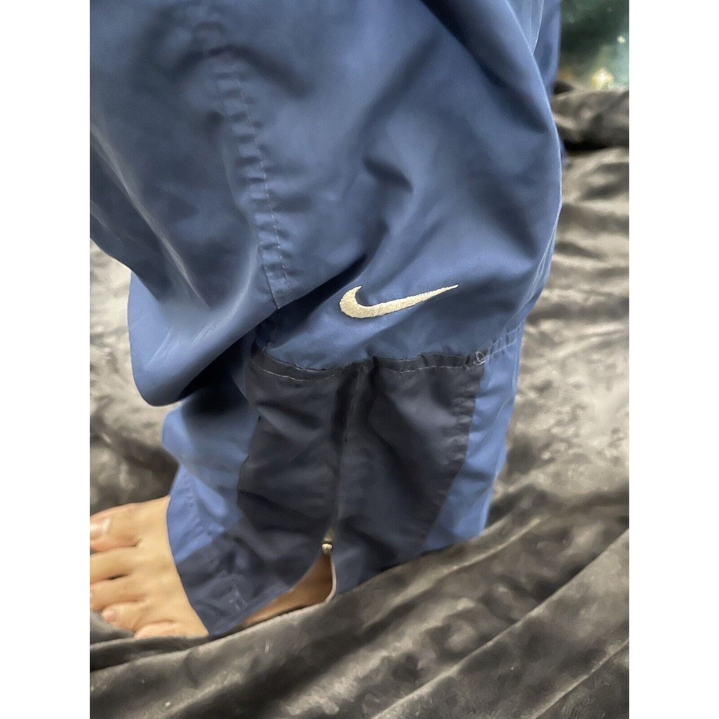 Men’s Nike Large Blue Track Pants with Pockets