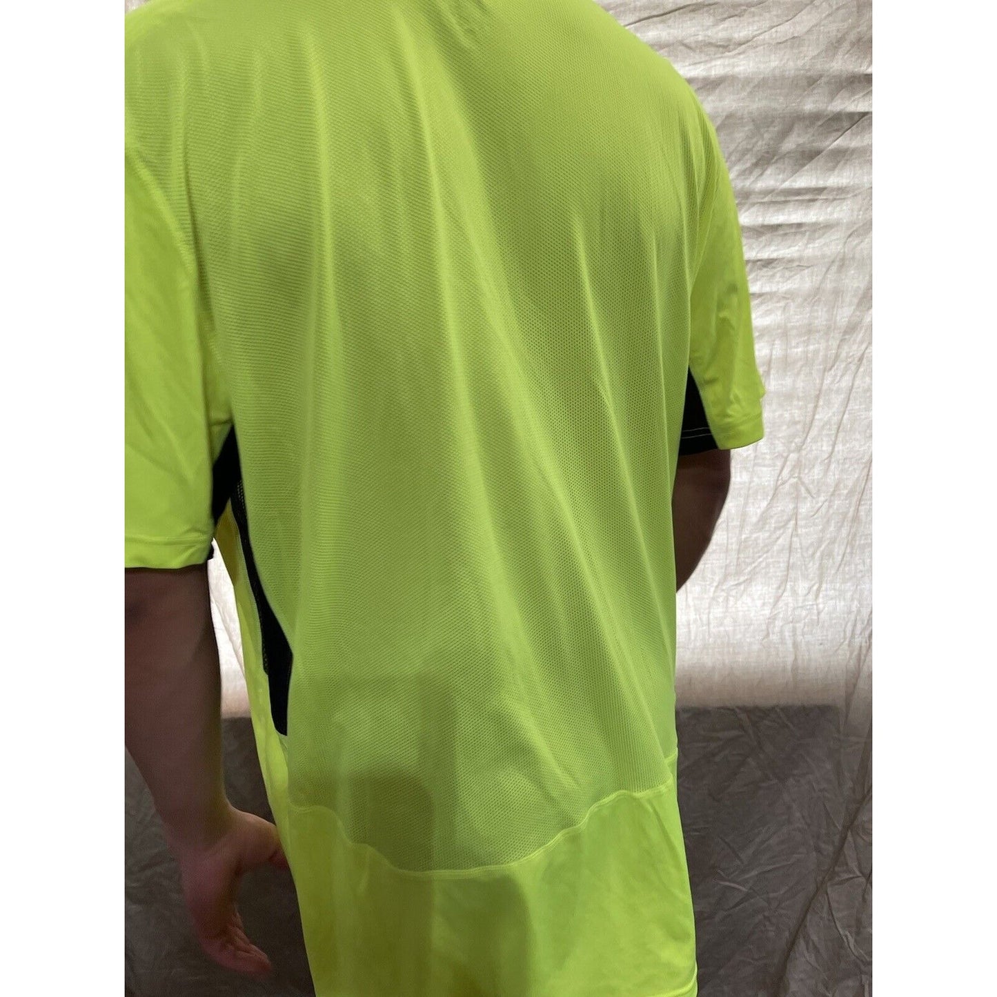 men's neon yellow dri-fit nike XL t-shirt athletic