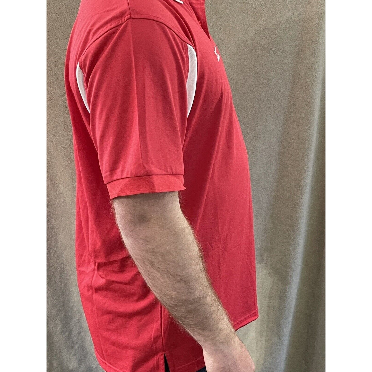 Mizuna USA Volleyball Men’s Large Red Shirt Lightweight Performance
