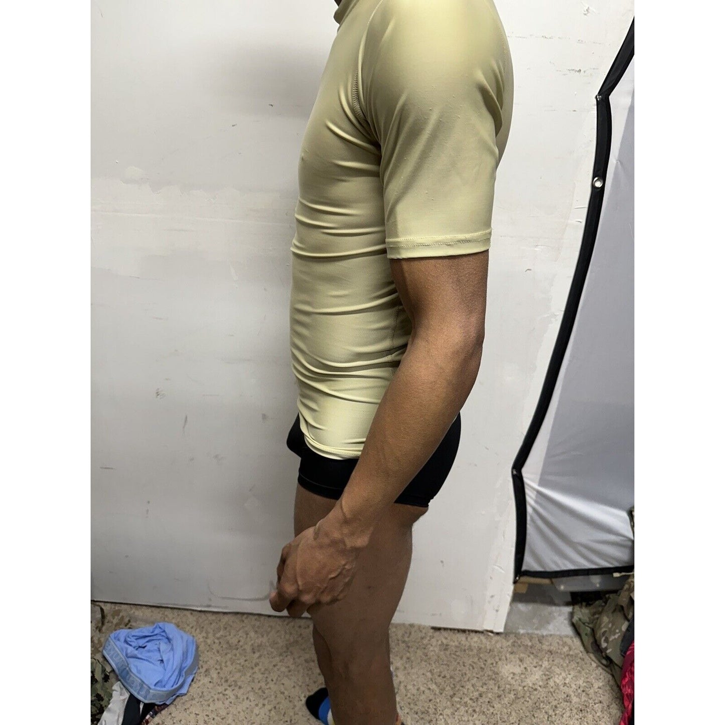 Men’s Military Tan 5.11 Tactical Series Medium 20% Spandex muscle shirt
